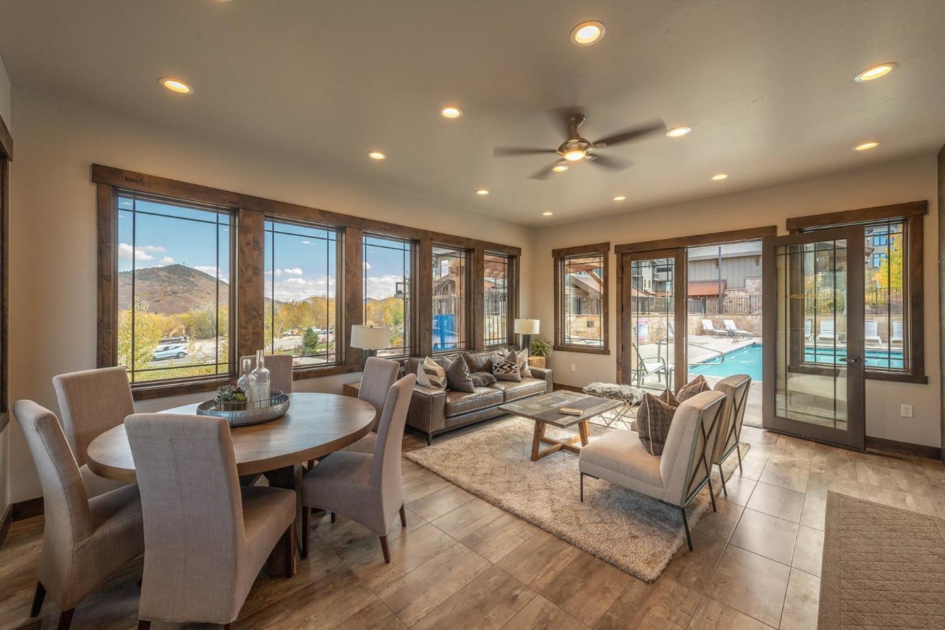 Blackstone Luxury 2Br, Walk To Skiing At Cabriolet, Mountain View, Shared Pool And Hot Tub, Gym Παρκ Σίτι Εξωτερικό φωτογραφία